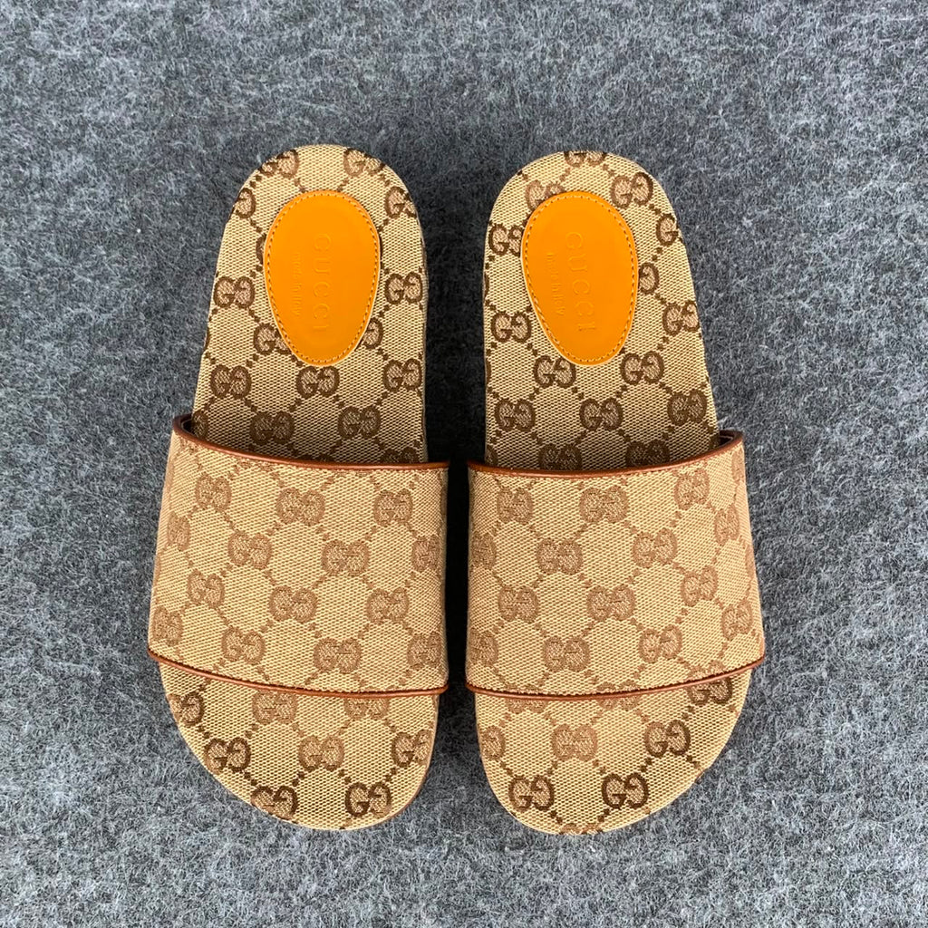 Gucci GG Cattern Canvas Slide Sandals