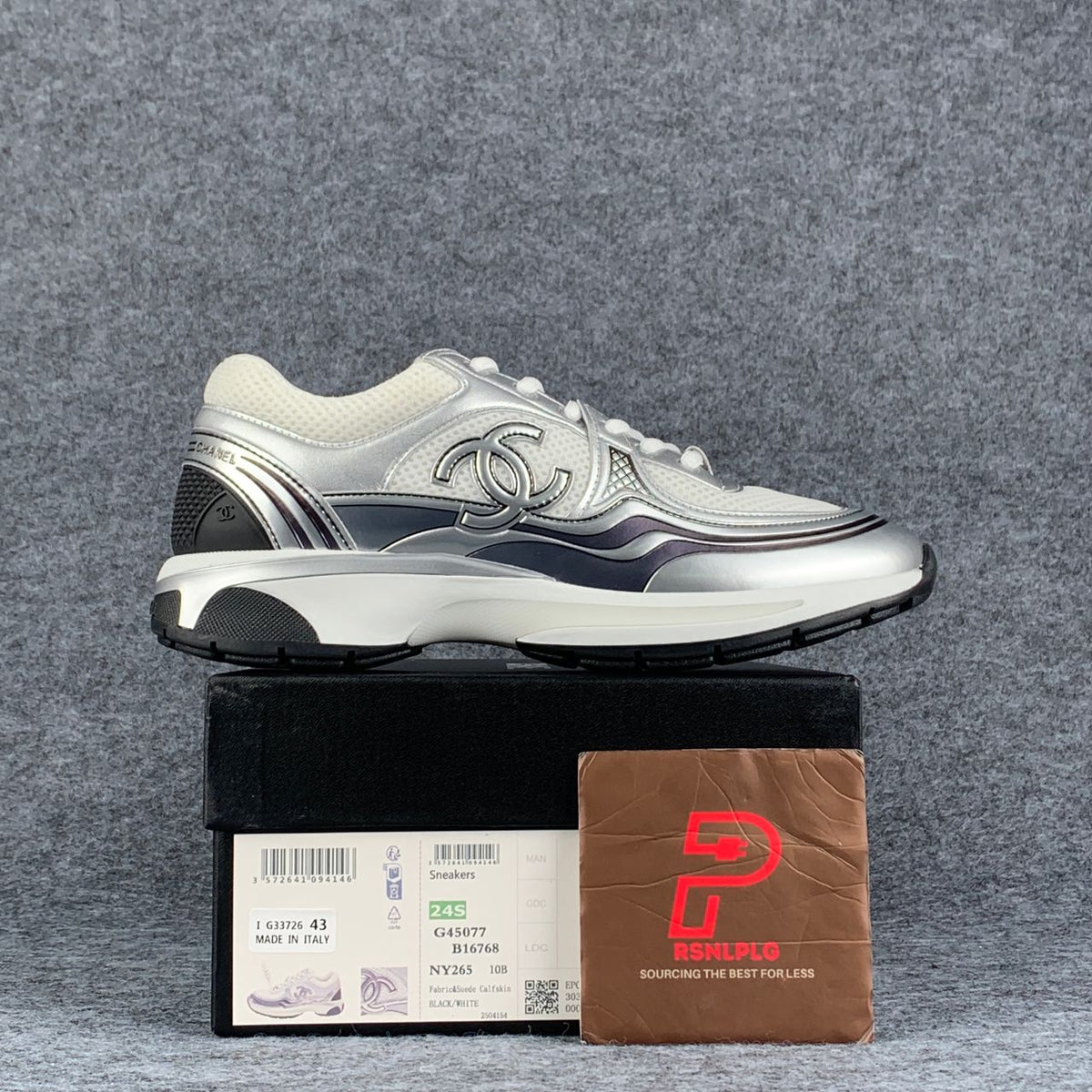 Chanel CC Logo Sneaker ‘Grey Silver’